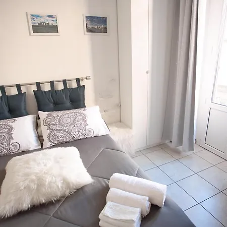 منزل للإقامة In Shared Apartment, Near Lecco كالولزيوكورتي